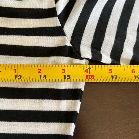 Poet EUC Striped Black and White Cowl Neck 3/4 Sleeve Jersey Tunic Blouse Size M - Picture 4 of 13